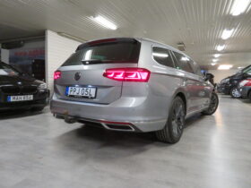 Passat GTE Drag / Digital display / Navigation