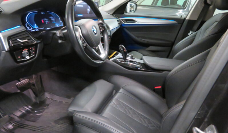Bmw 530e xDrive Sport Drag Skinn full